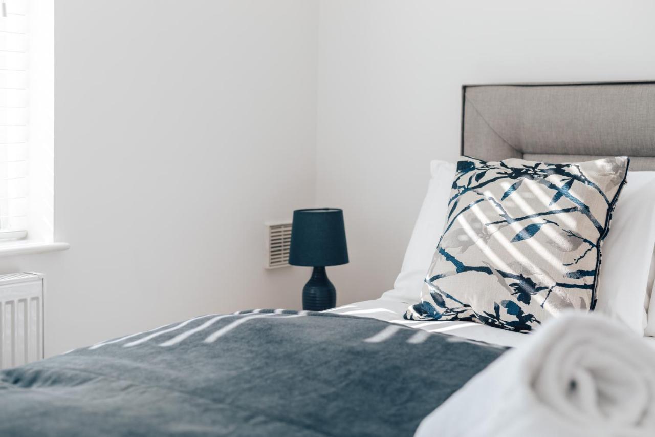 Seagrass Henley - 2 Bed Entire Serviced Apartment Exterior photo