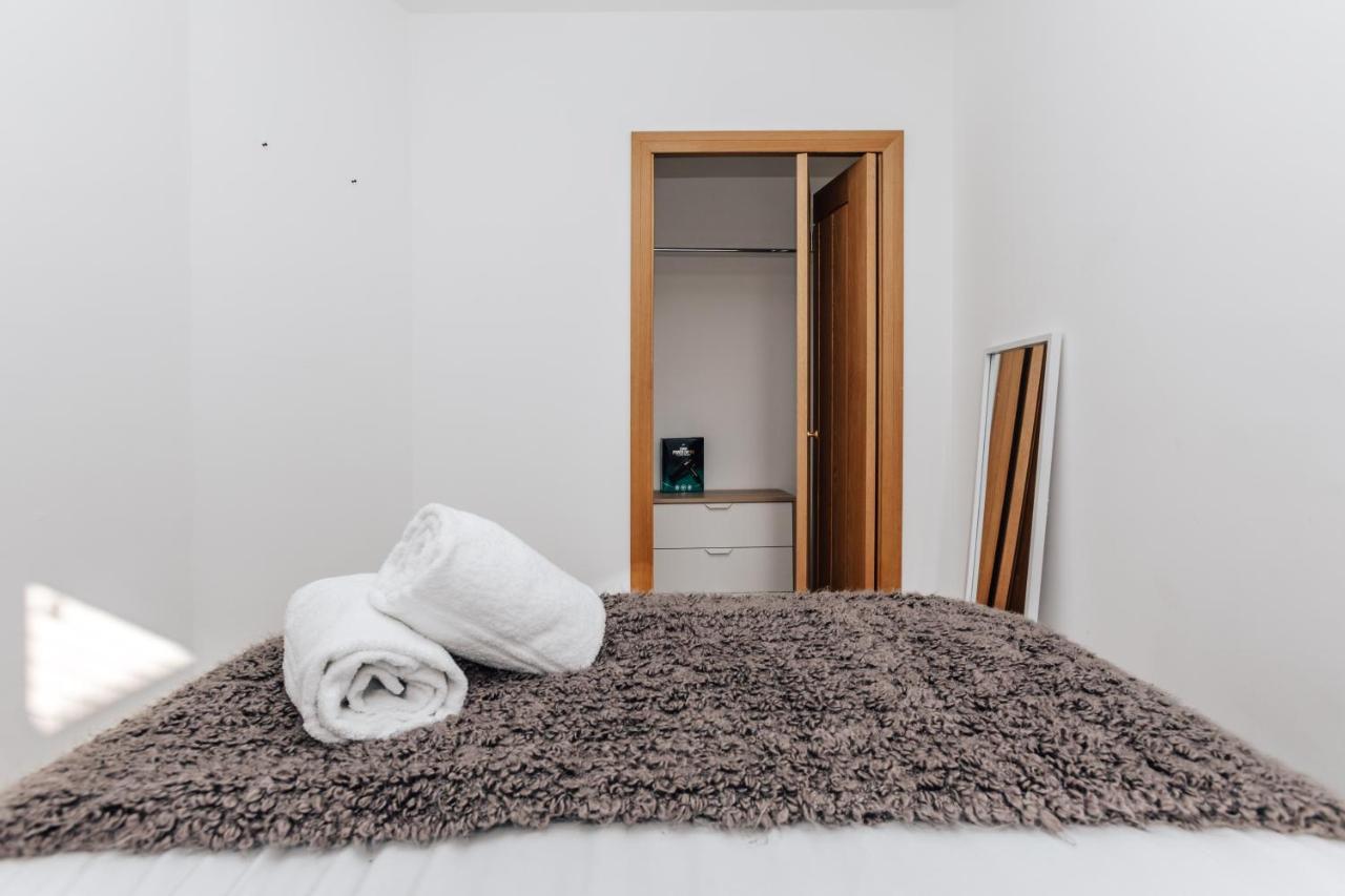 Seagrass Henley - 2 Bed Entire Serviced Apartment Exterior photo